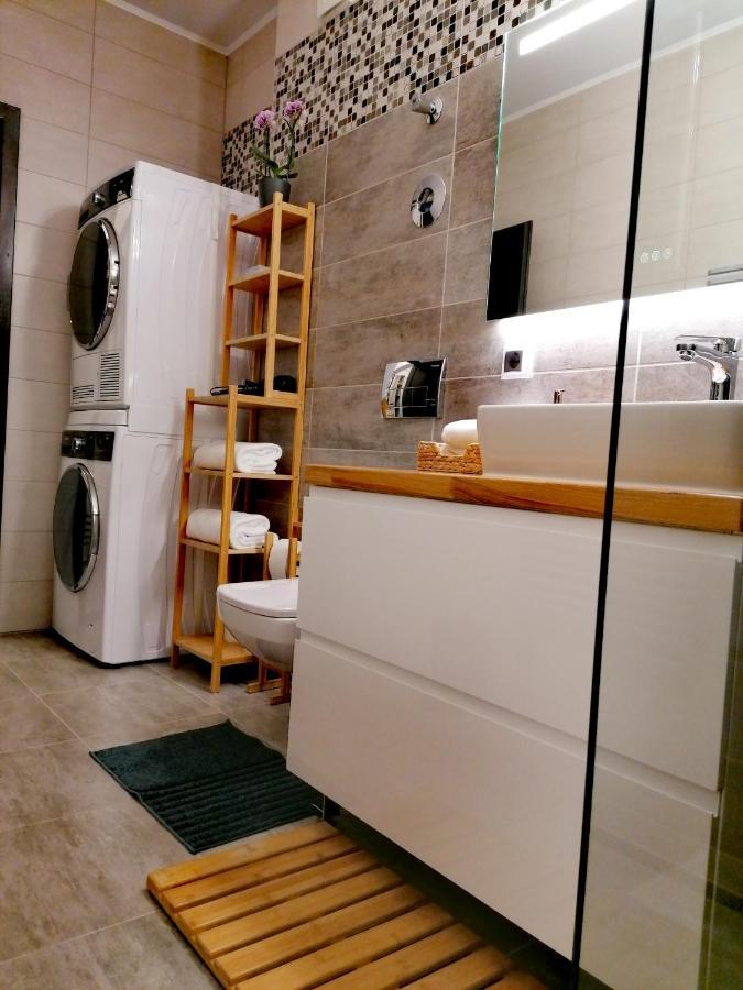 Wooden Touch Studio Брашов Экстерьер фото