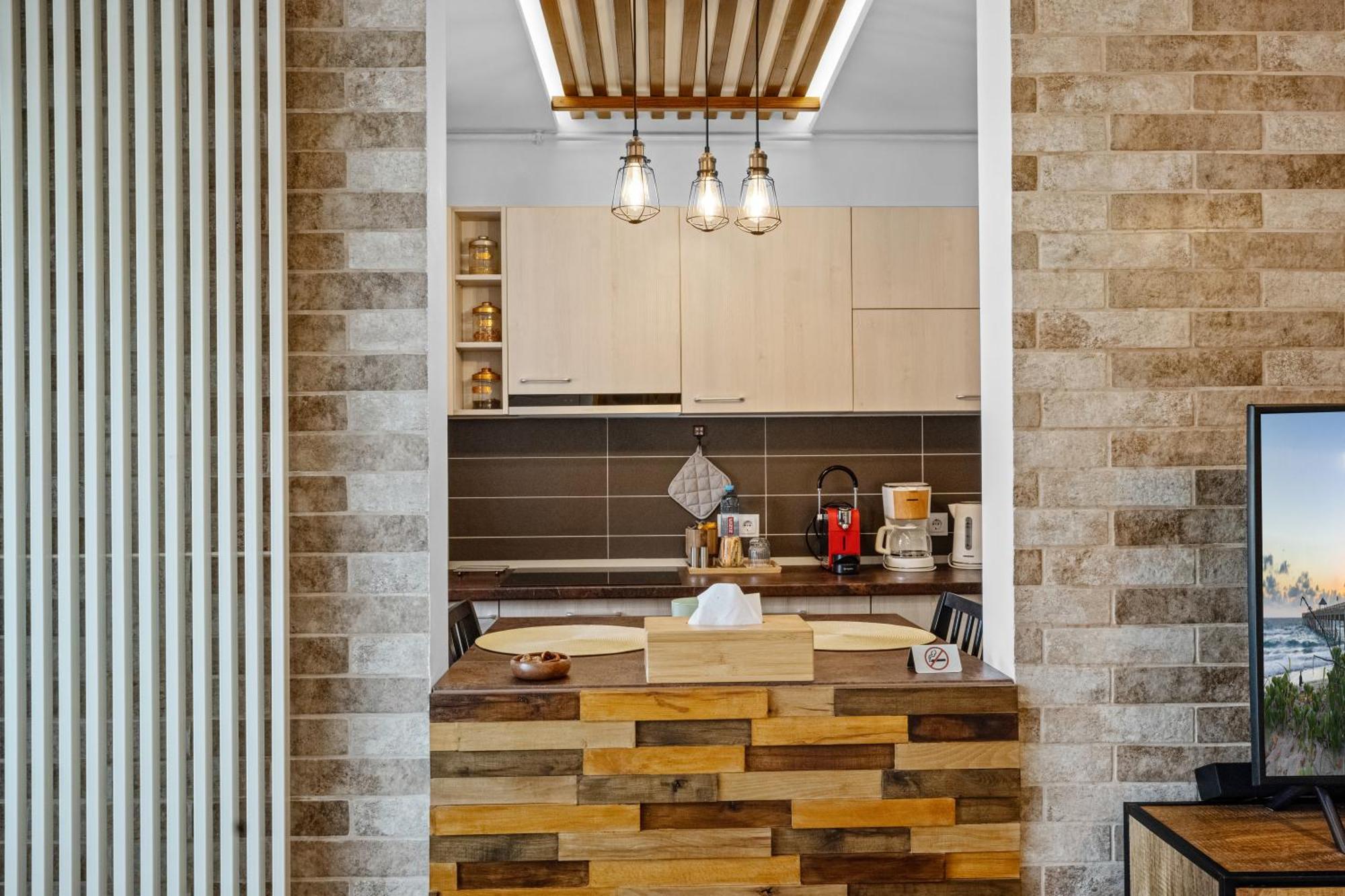 Wooden Touch Studio Брашов Экстерьер фото